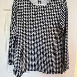 Tommy Hilfiger black and white houndstooth sweater